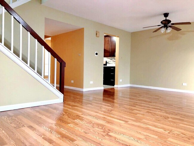 Foto del edificio - 1733 Dumont Ln