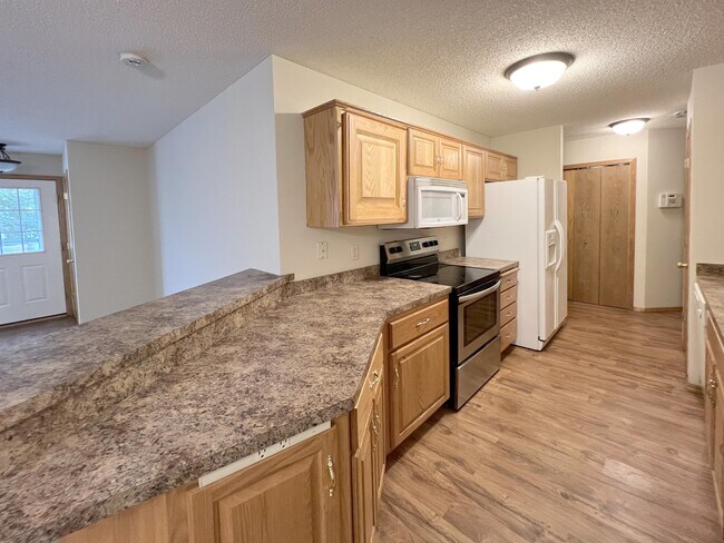 Foto del edificio - 15525 Sodium St NW