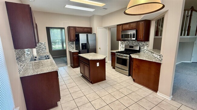 Foto del edificio - 1602 Stoney Park Dr