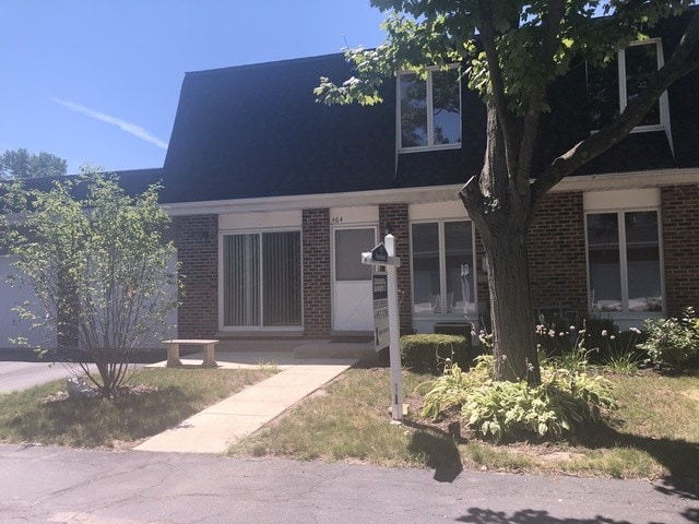 Primary Photo - 464 Sunnybrook Ln