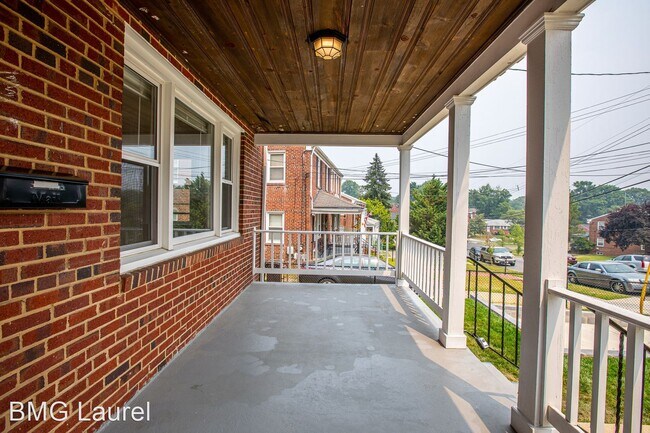 Building Photo - 3 br, 2.5 bath House - 2420 Kenton Pl