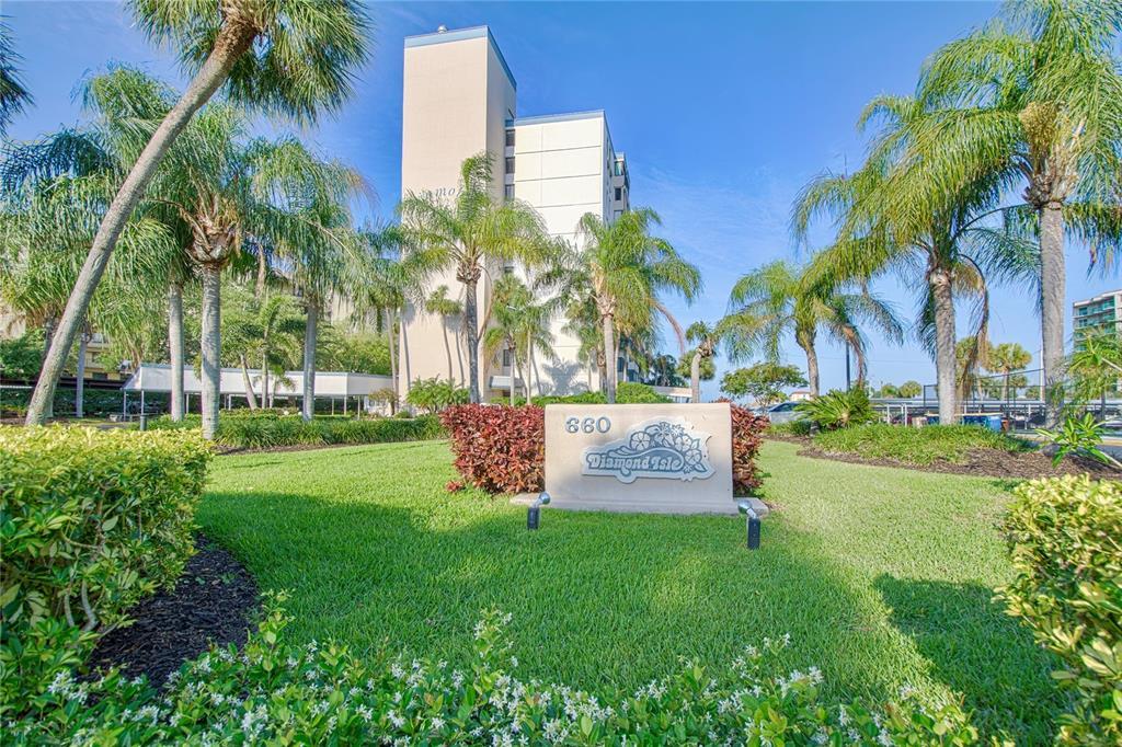 Foto principal - 660 Island Way