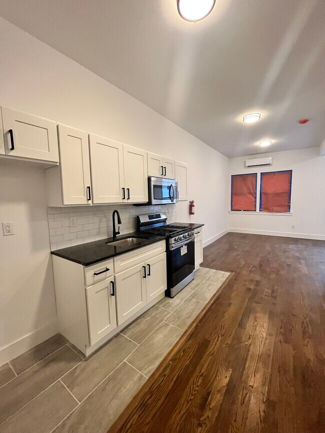 Unit 101 - 664 Ocean Ave