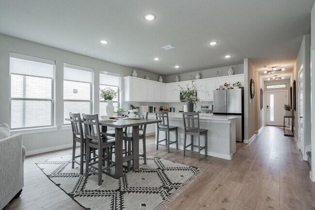 Building Photo - Stunning two-story home in Royse City, TX!
