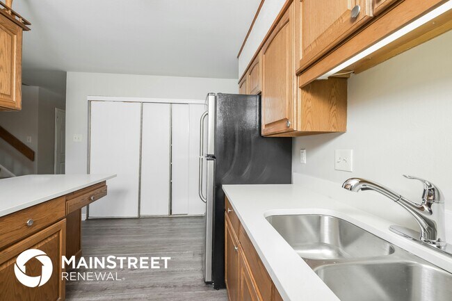 Building Photo - 3063 S Quintero Way