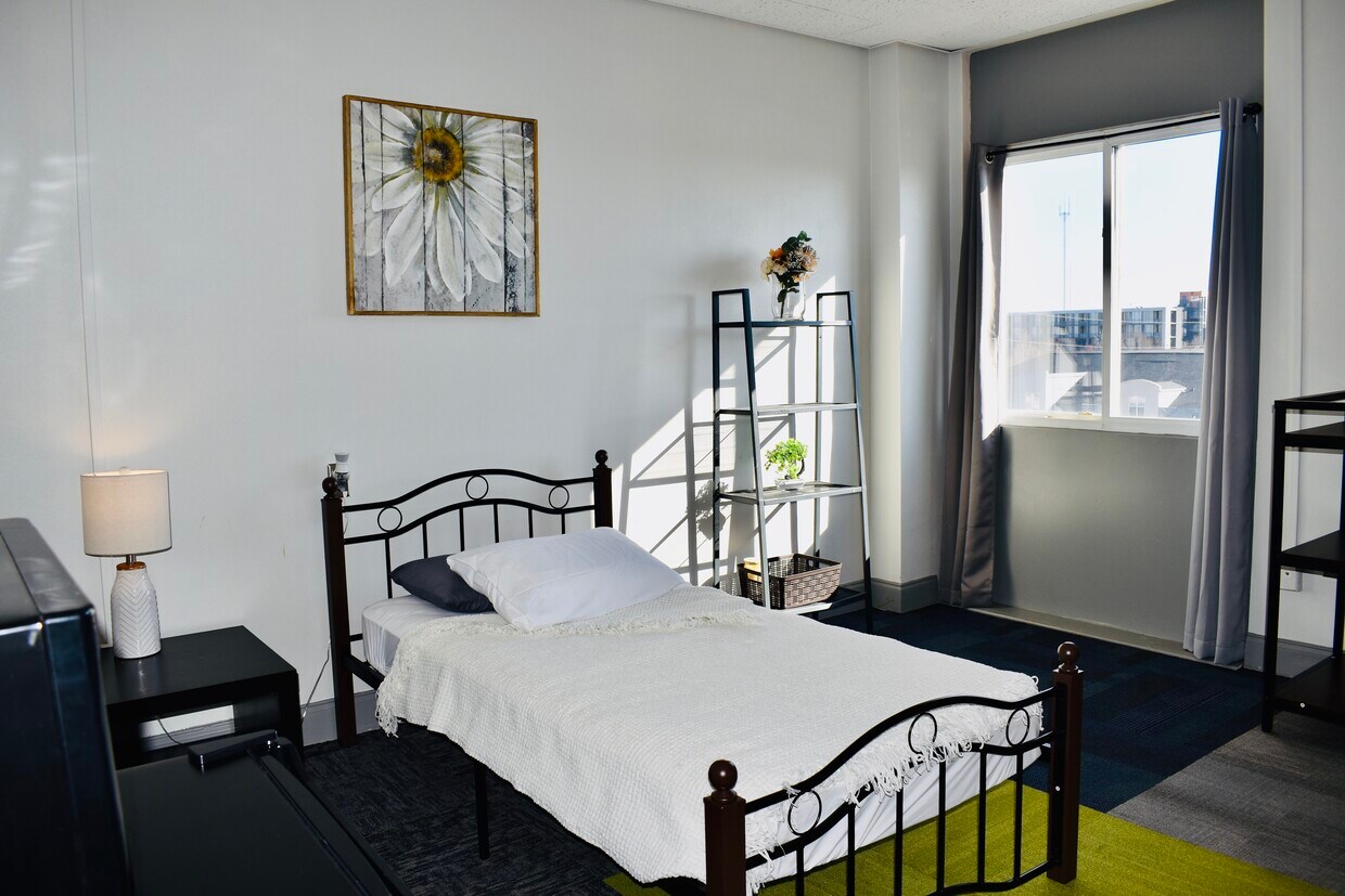 Foto principal - 274 Boulevard NE