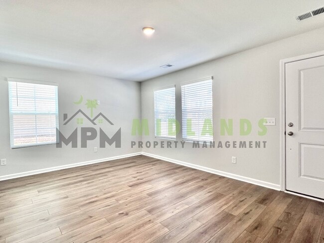 Building Photo - 3068 Harborview Dr