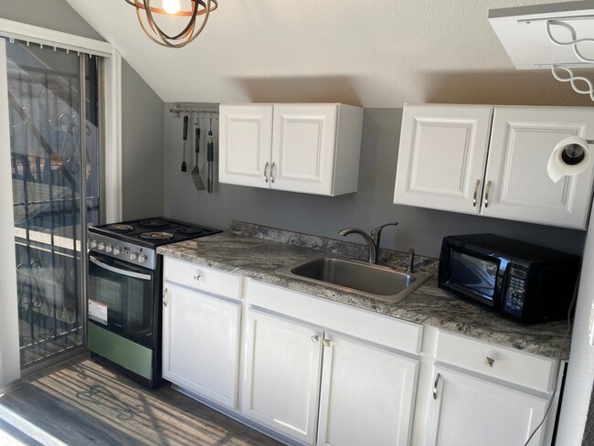 Foto del edificio - 2125 W Colorado Ave