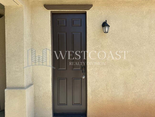 Building Photo - 25134 Sand Wedge Dr