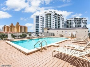 Building Photo - 260 Southbay Dr