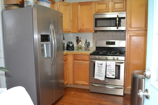 Building Photo - 128 Gruner Rd