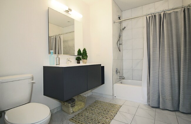 Foto del edificio - 921 N La Salle Dr