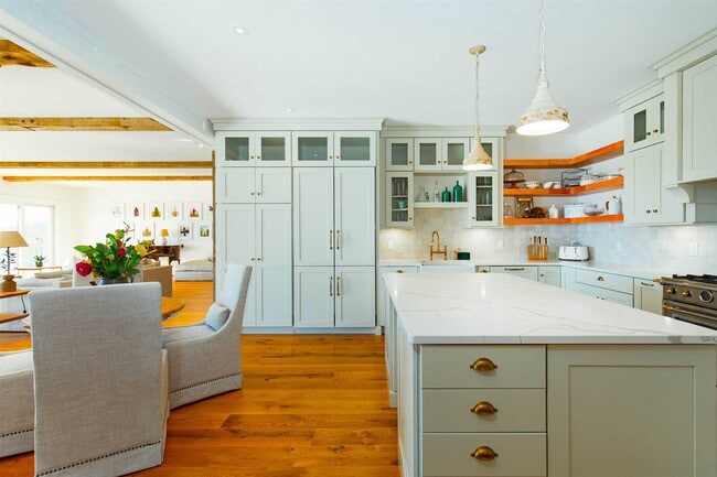 Building Photo - 3585 NY-82