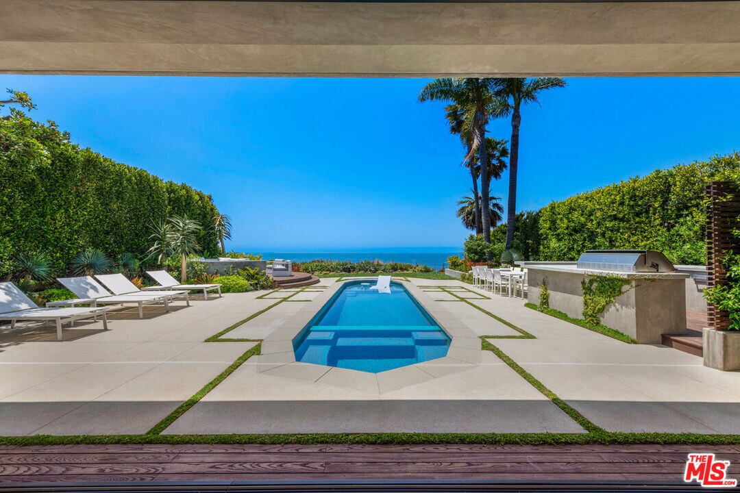 Foto principal - 32802 Pacific Coast Hwy