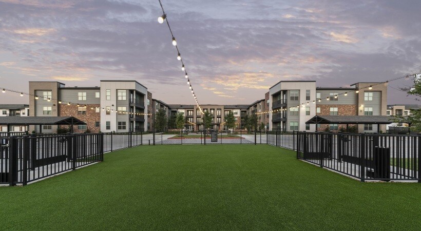 Primary Photo - One Bedroom Is a Total Winner