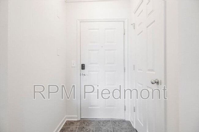 Foto del edificio - 401 16th St NW