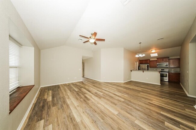 Foto del edificio - 2516 Queenston Ave