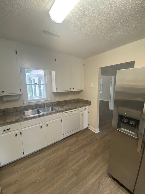 Building Photo - Adorable rancher with no HOA!