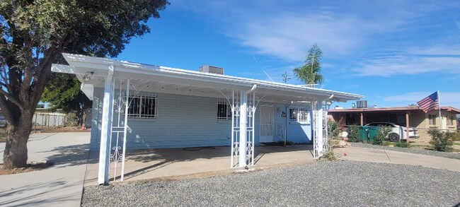 Foto del edificio - 5862 S Aldorn Dr