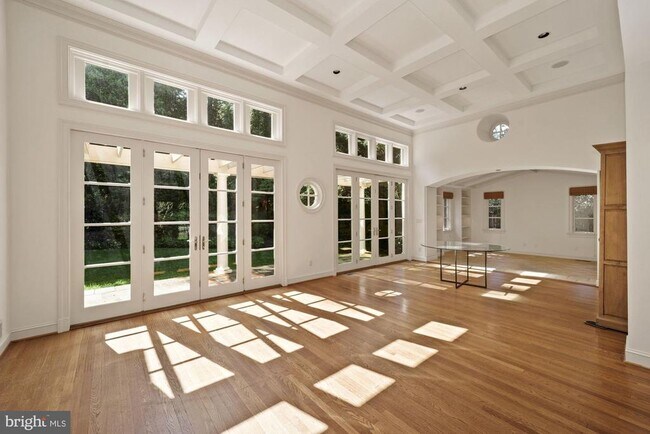 Foto del edificio - 7711 Brookville Rd