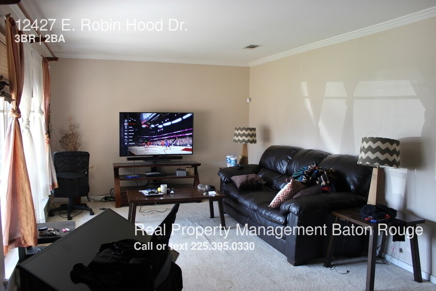 Primary Photo - 12427 E Robin Hood Dr