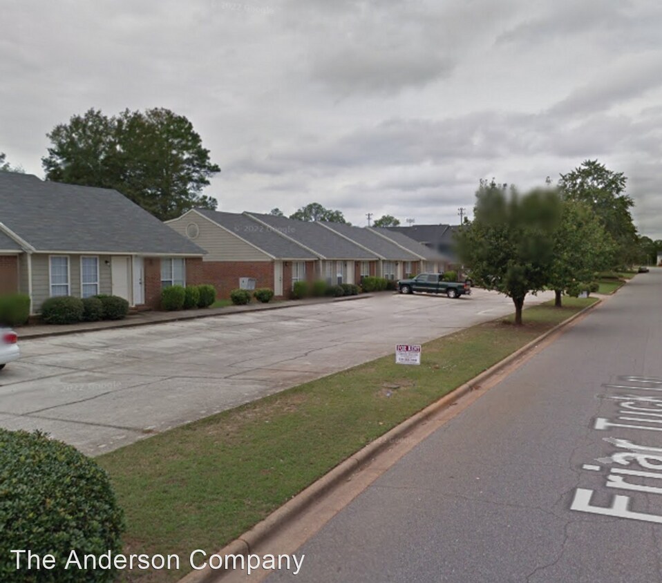 Primary Photo - 2 br, 1 bath House - 2214 Friar Tuck Lane D