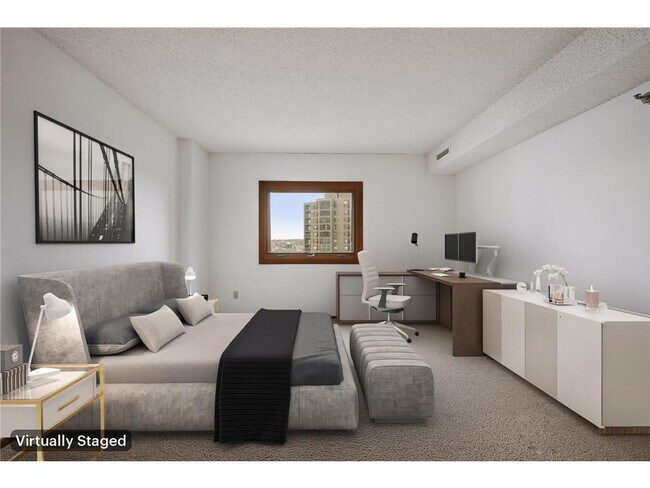 Building Photo - 1225 La Salle Ave