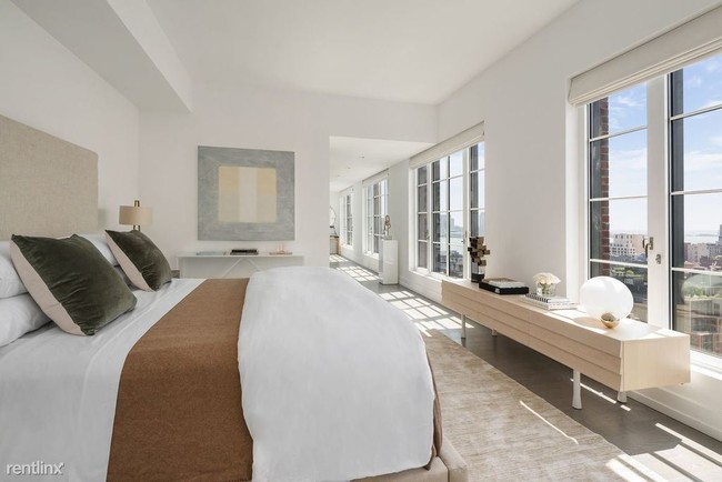 Building Photo - 3 br, 4 bath Apartment - 70 Charlton St # Pha