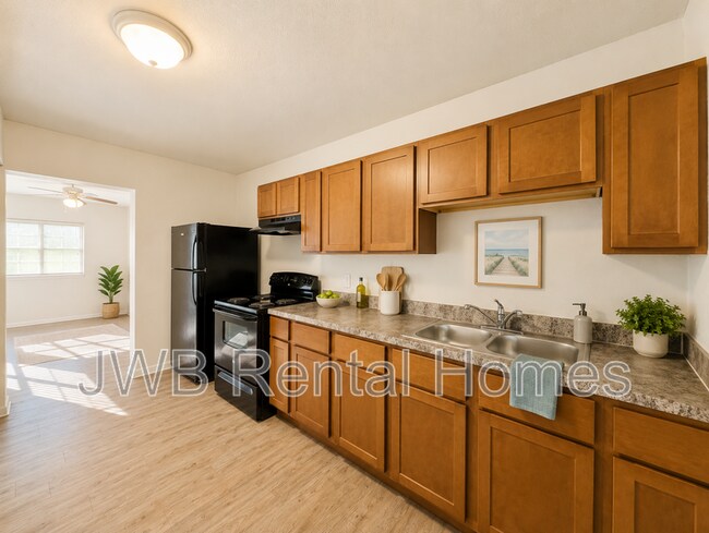 Foto del edificio - 1059 Glencarin St