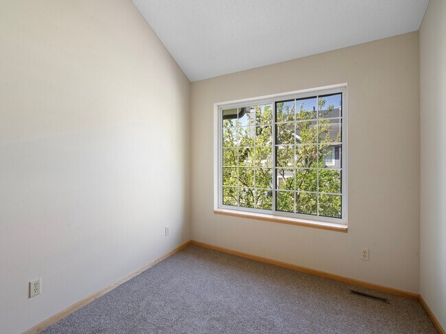 Foto del edificio - 15625 24th Ave N