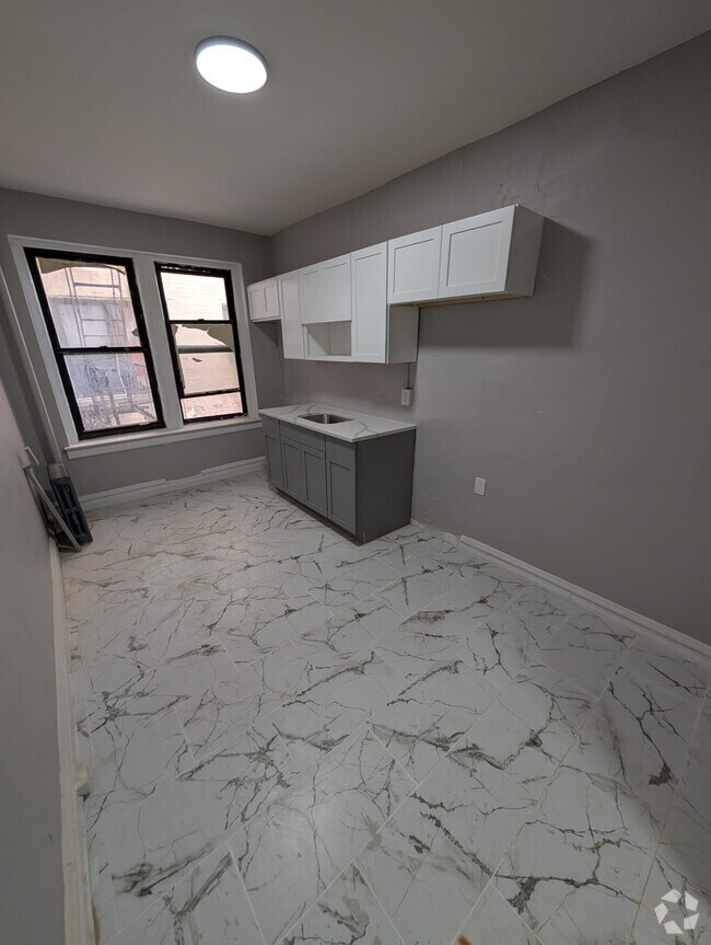 Building Photo - 175 Ellis Ave