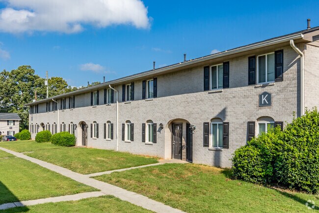 Foto del edificio - Parc Place Townhomes