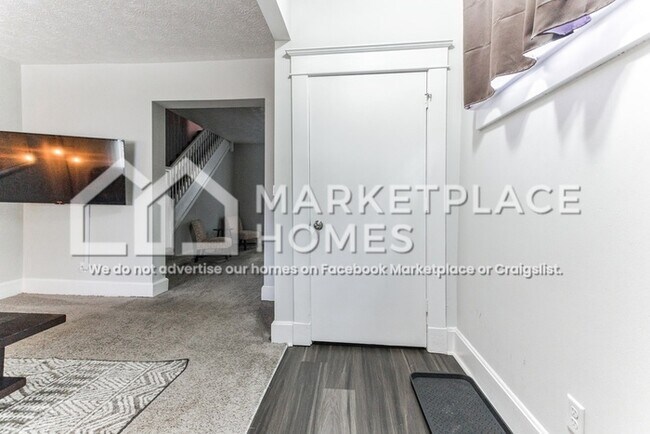 Foto del edificio - 2428 N Capitol Ave