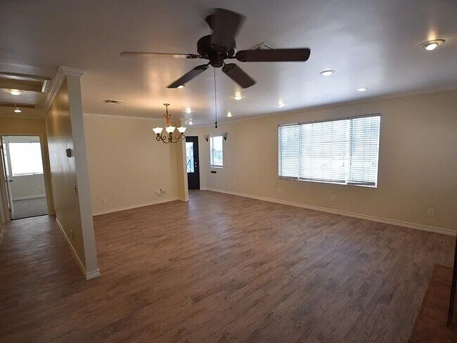 Building Photo - 6610 Denny Ave