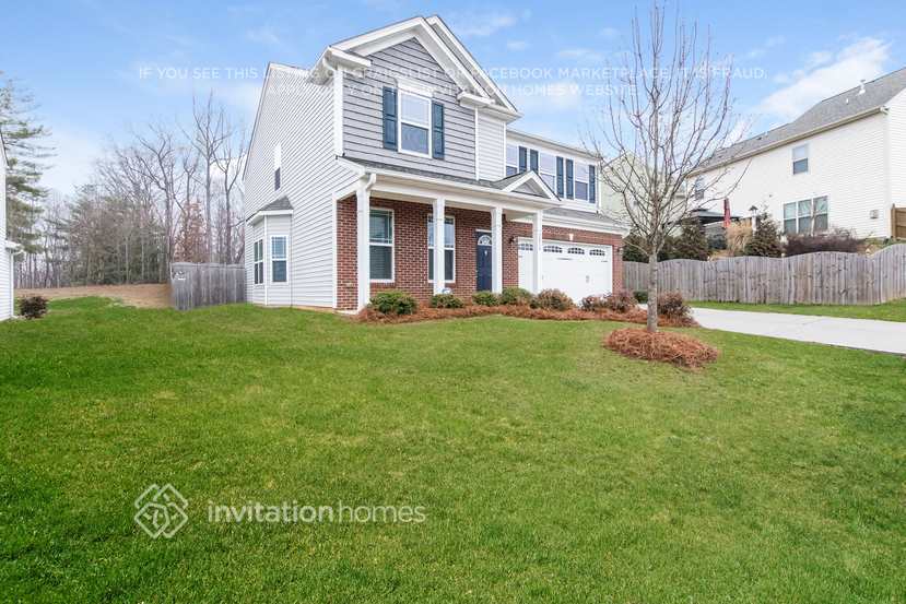 Foto principal - 2874 Chari Park Ln