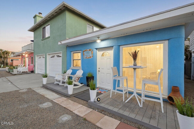 Foto del edificio - 3705 Sunset Ln