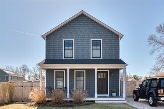 Building Photo - 360 Flint St