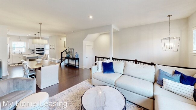 Building Photo - 3 br, 3.5 bath House - 18016 Nolita Lane
