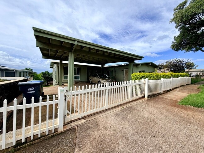 Building Photo - Beautiful Single Family Home (3Bedrooms/2Baths) in Makakilo!