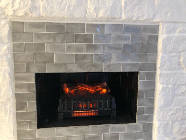New infrared, Electric Fireplace - 9040 W Dartmouth Pl