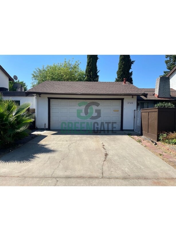 Primary Photo - 3 BEDROOM 2 BATH HOME MOVE IN READY IN MODESTO!