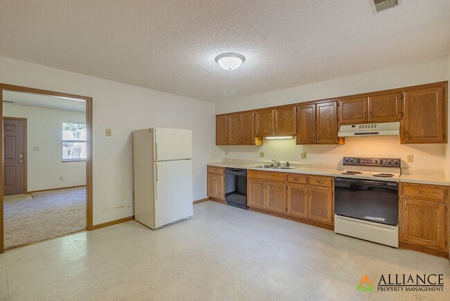 Foto del edificio - Fifth St. 800-02 N.
