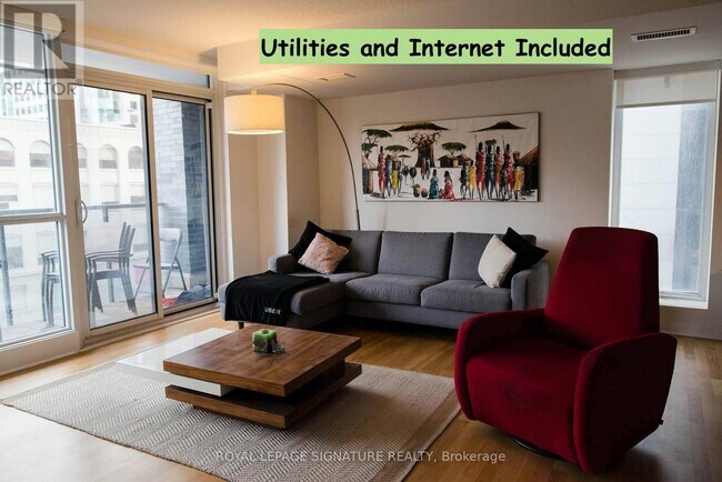 Photo du bâtiment - 295 Adelaide St W