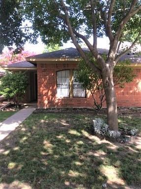Foto principal - 8703 Holly St