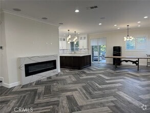 Building Photo - 16707 Nicklaus Dr