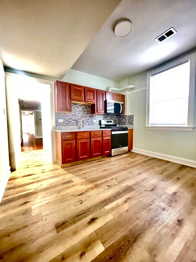 Foto del edificio - 7939 S Justine St