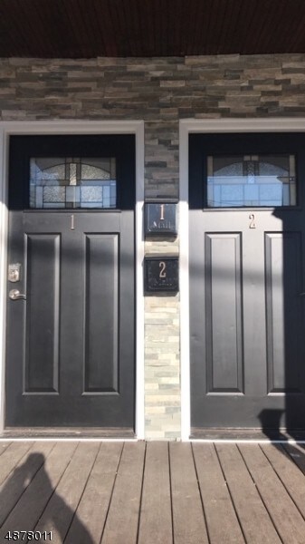 Foto del edificio - 83 Williamson Ave