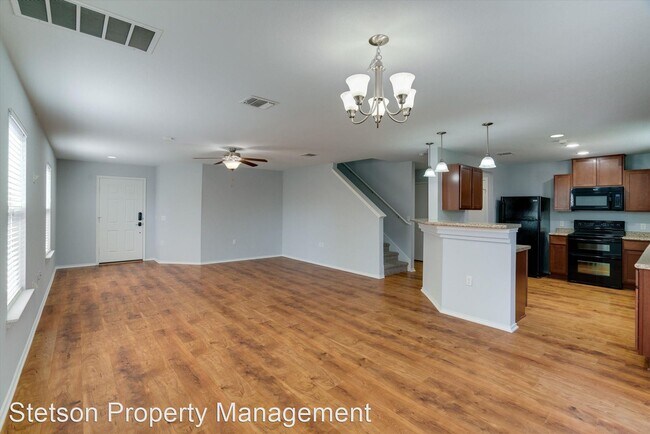 Building Photo - 3 br, 2.5 bath House - 6801 Baythorne Dr
