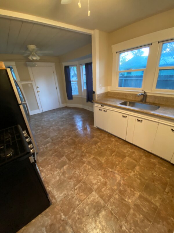 Foto del edificio - 409 Cedar Ave