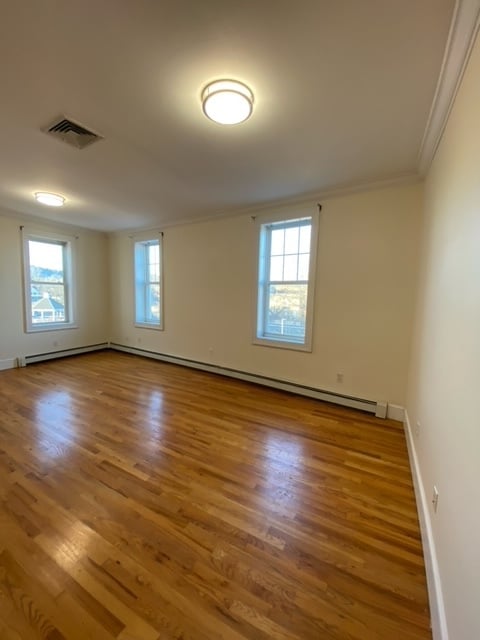 Foto del edificio - Bedford Apartments